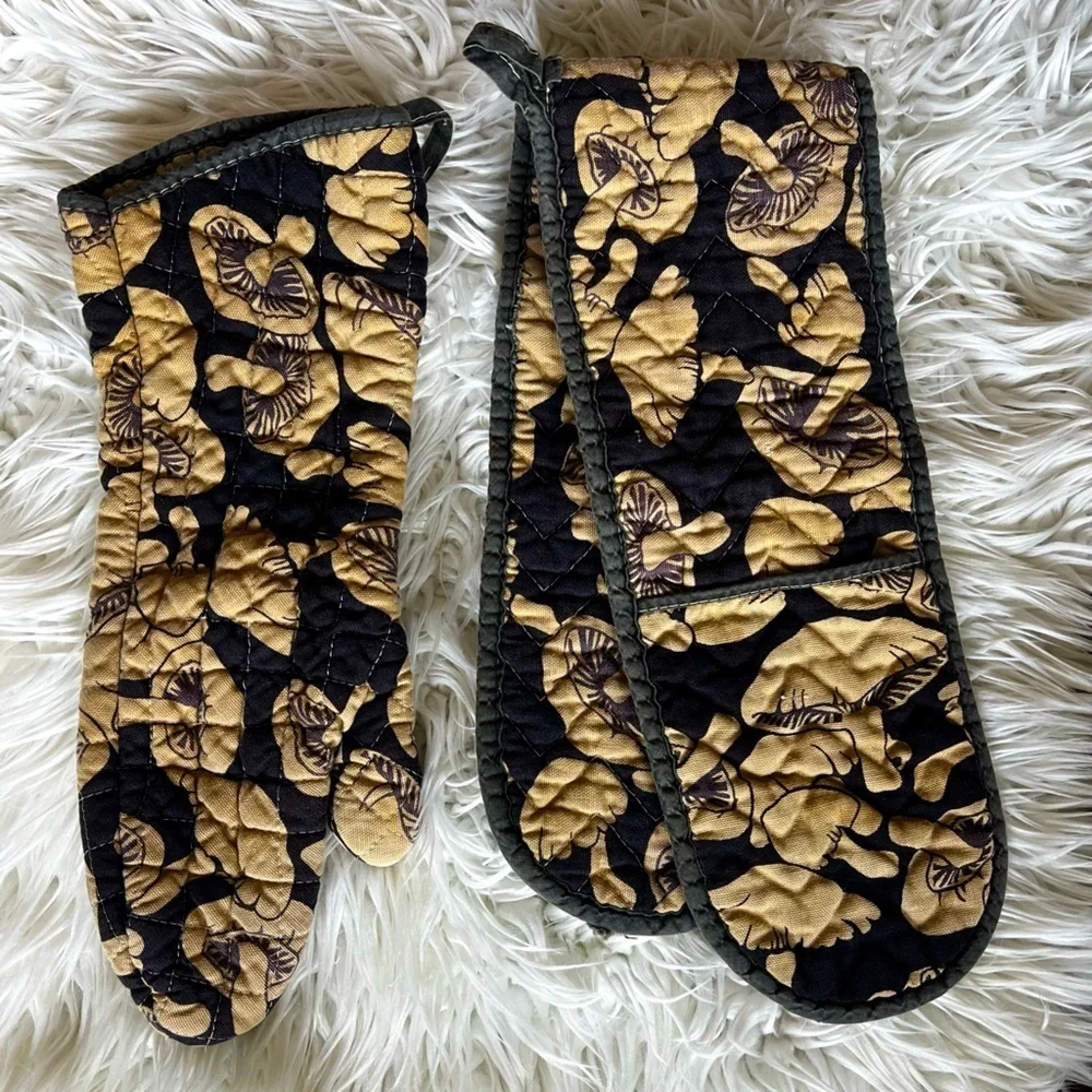 Vintage Mushroom Oven Mitt Set Glove & Quilted Pad Cottagecore Kitchen Decor